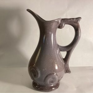 Gonder pottery pitcher, great lines and color